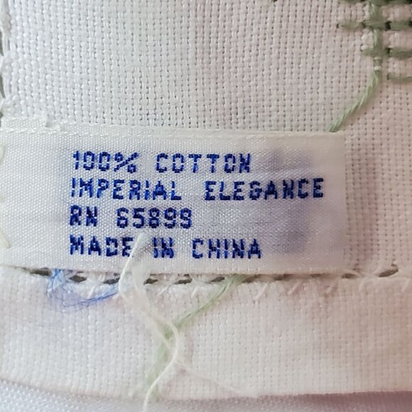 VTG Peking Handcrafts 18" Cotton Napkins Set Of 4 With Embroidery 100% Cotton - Picture 6 of 10